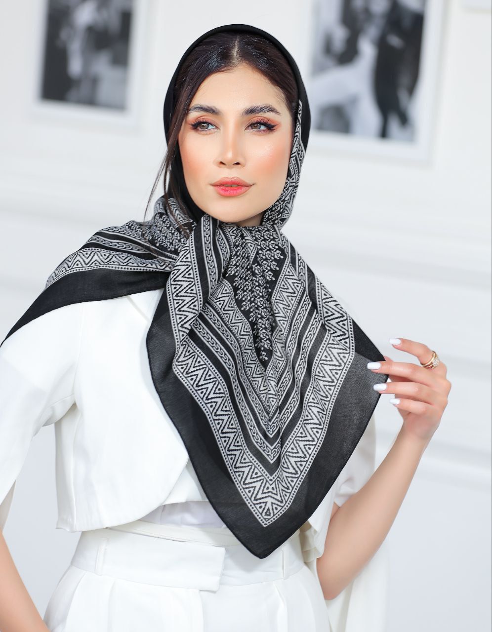 وارد کننده روسری خارجی
