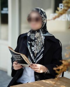 روسری ابریشم توییل